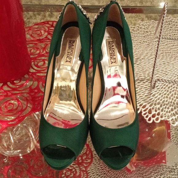 Badgley Mischka Satin Emerald Green size 10 women's heels - Picture 6 of 6
